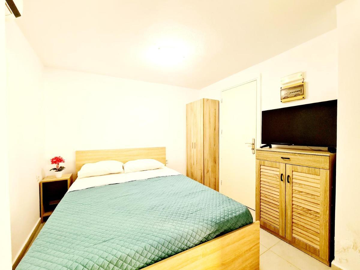 Piccolo Modern Suites Old Town Rhodes City Exterior photo