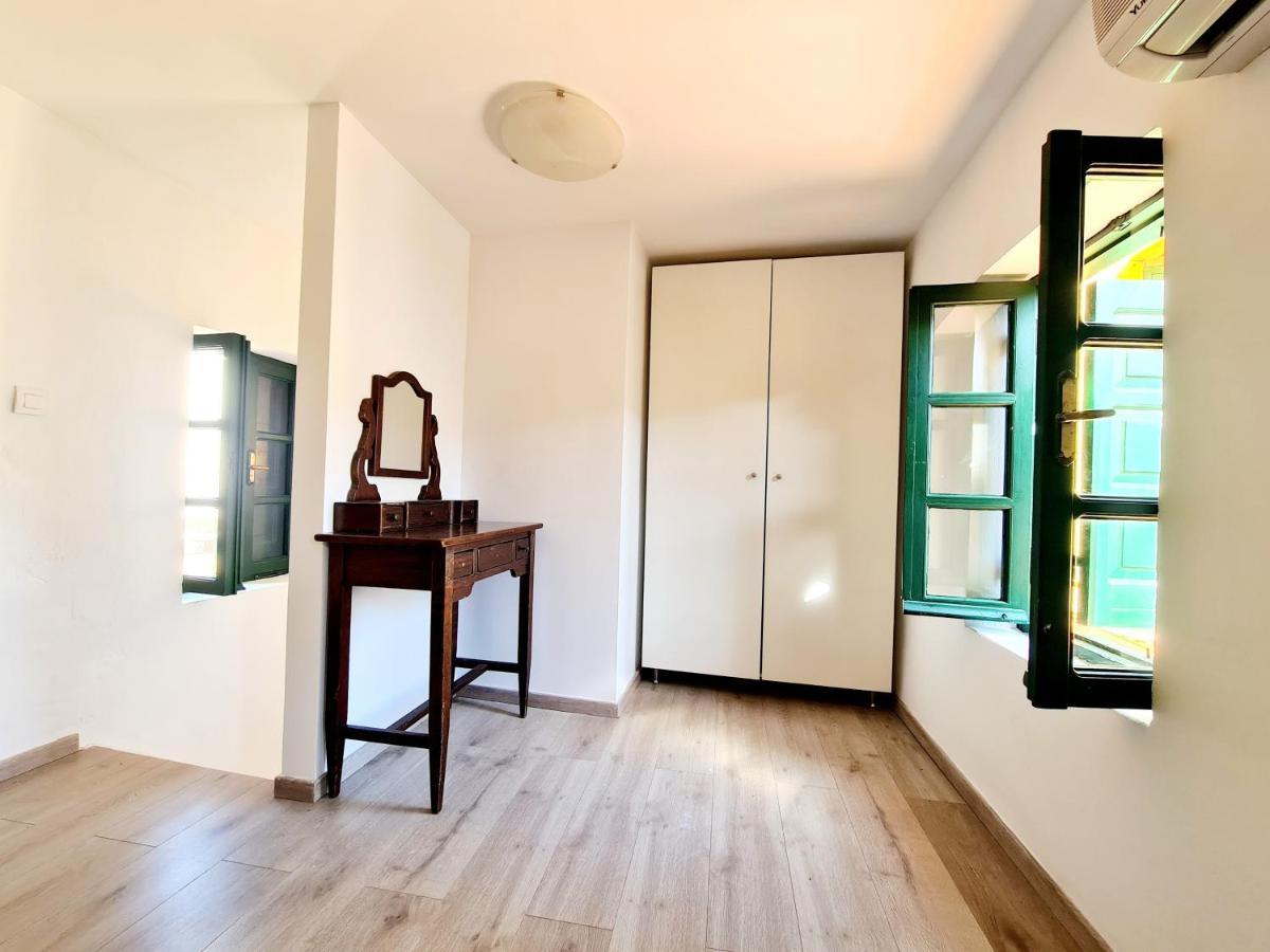 Piccolo Modern Suites Old Town Rhodes City Exterior photo