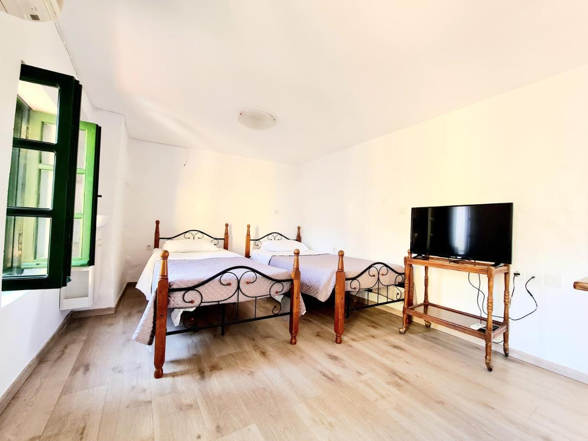 Piccolo Modern Suites Old Town Rhodes City Exterior photo